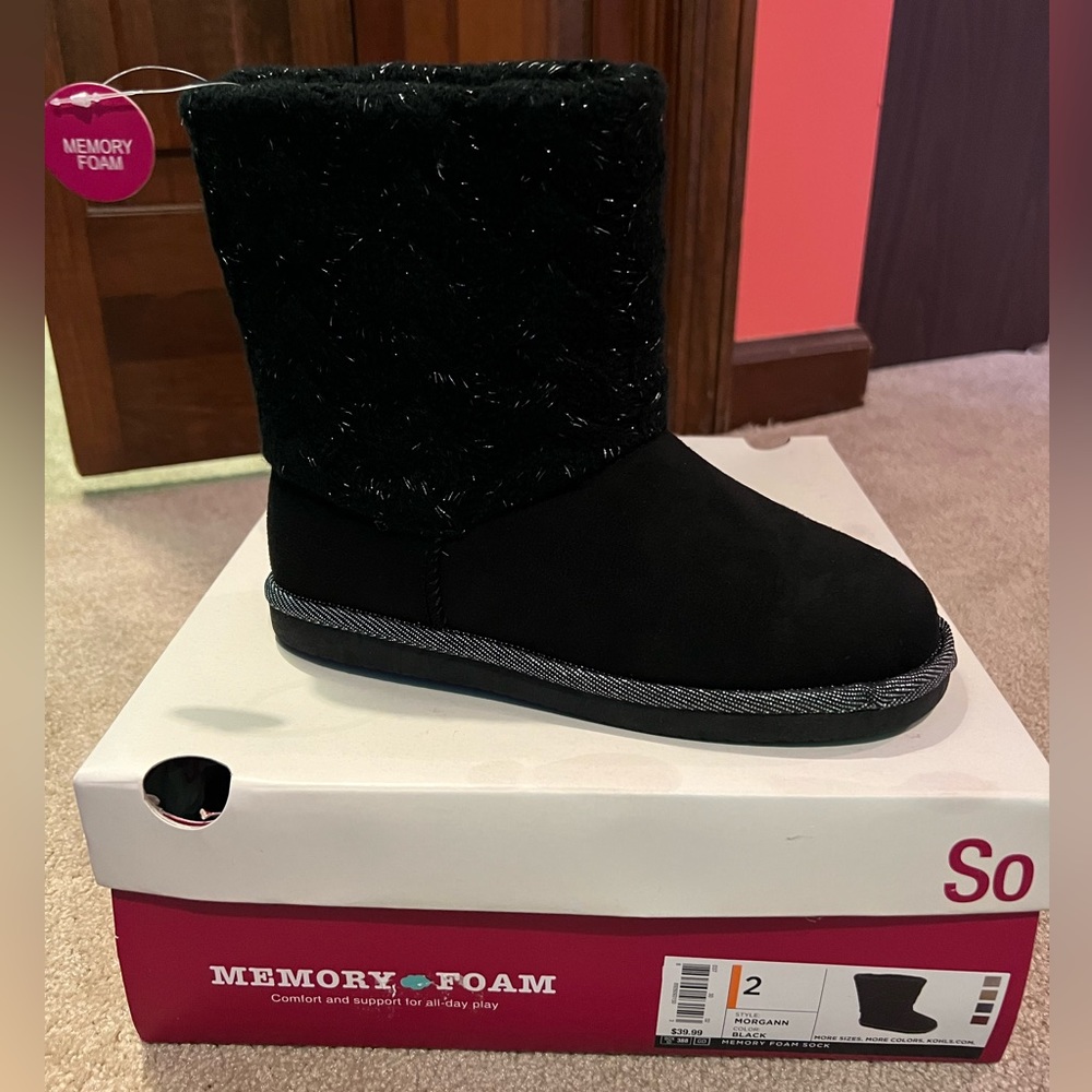 *NEW IN BOX* SO Brand Girl’s Size 2 Morgann Black Suede Winter Boots
